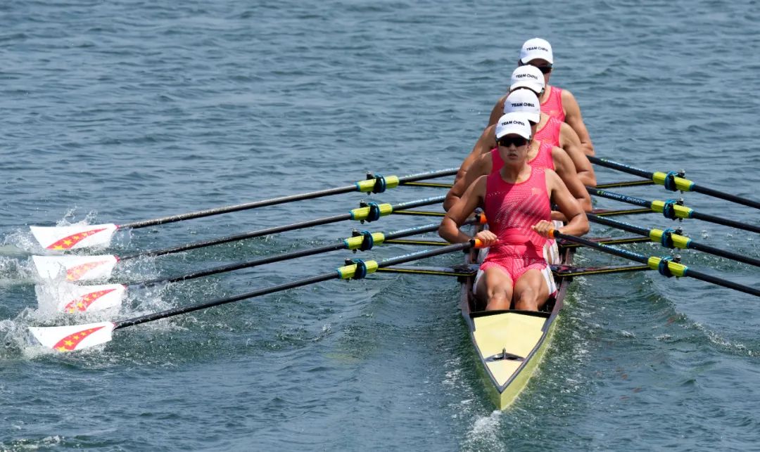 米乐m6官网-澳大利亚赛艇队在比赛中表现出色，夺得团体金牌