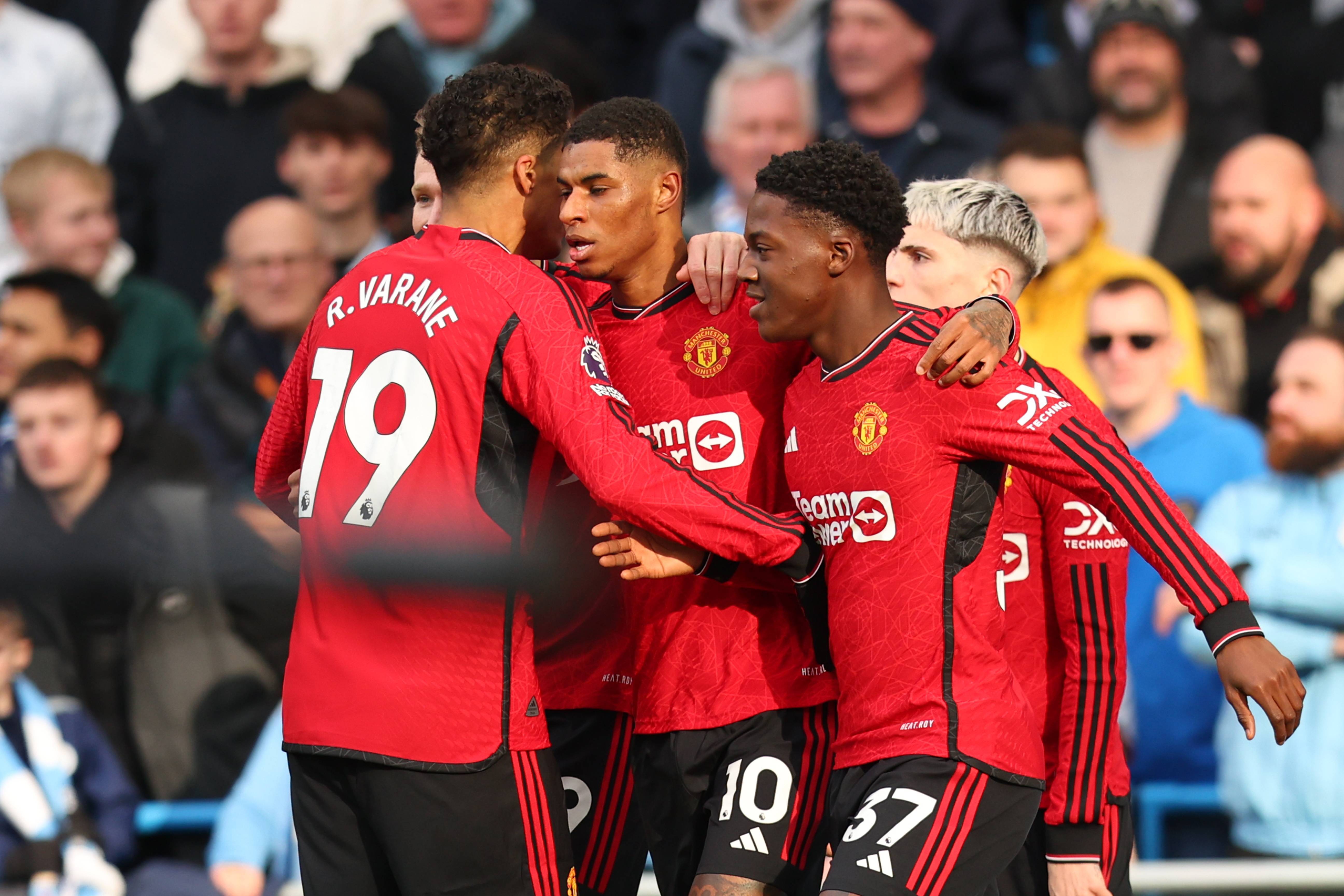 米乐体育m6官网-关于红蓝对决：争夺胜利的篮球队将上演激烈较量的信息